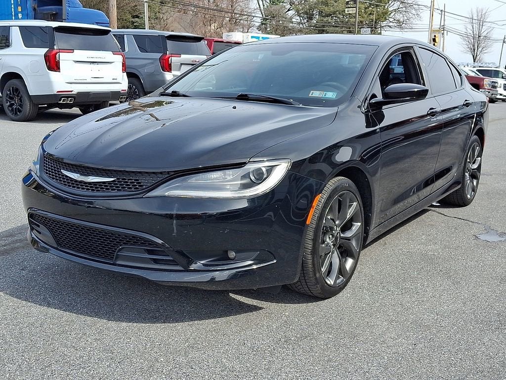 2015 Chrysler 200 S