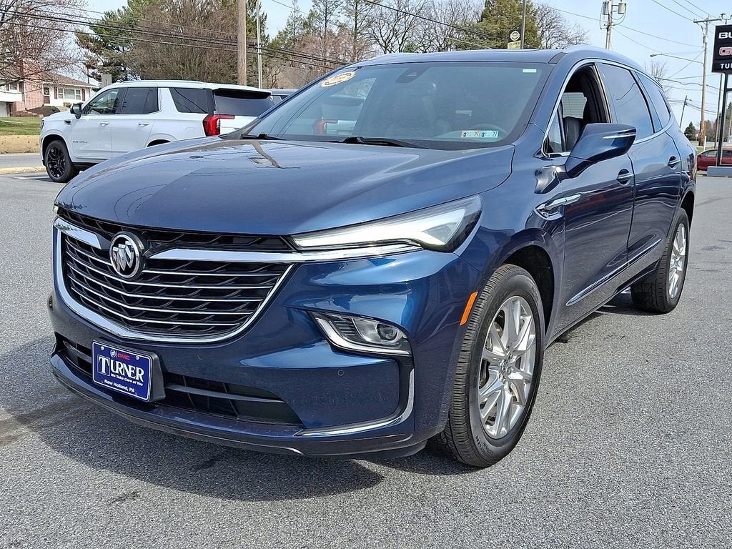 2023 Buick Enclave Essence