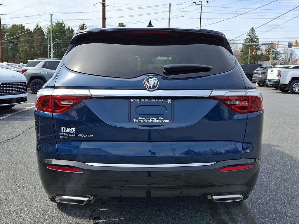 2023 Buick Enclave Essence