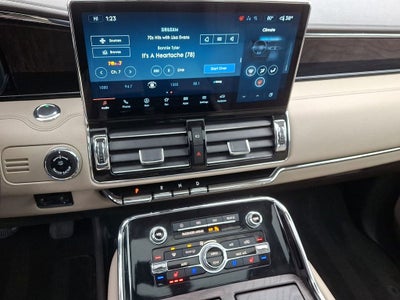 2022 Lincoln Navigator L Reserve