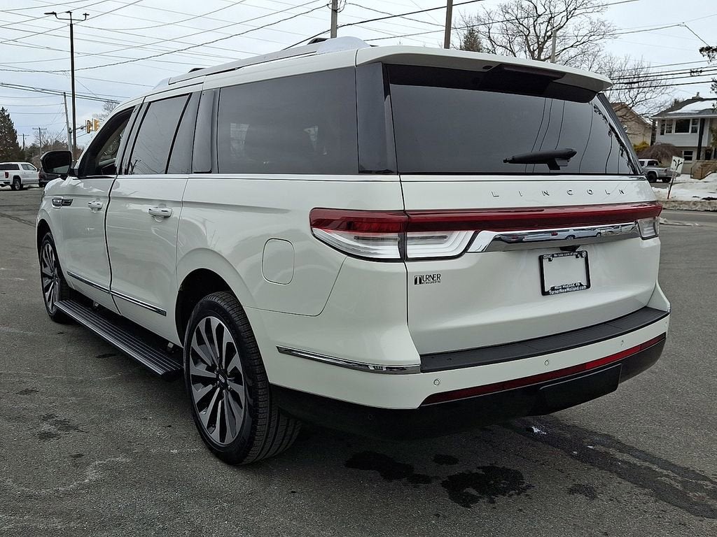 2022 Lincoln Navigator L Reserve