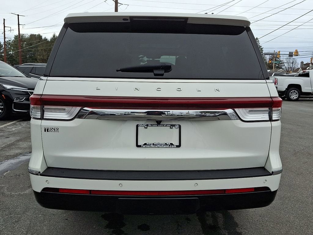 2022 Lincoln Navigator L Reserve