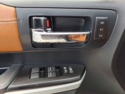 2018 Toyota Tundra 4WD SR5