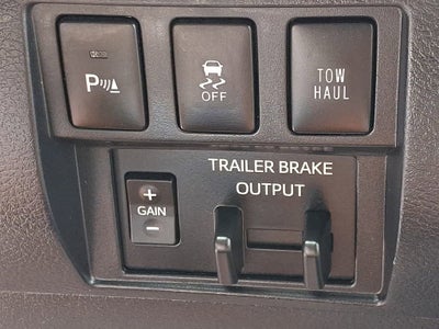 2018 Toyota Tundra 4WD SR5