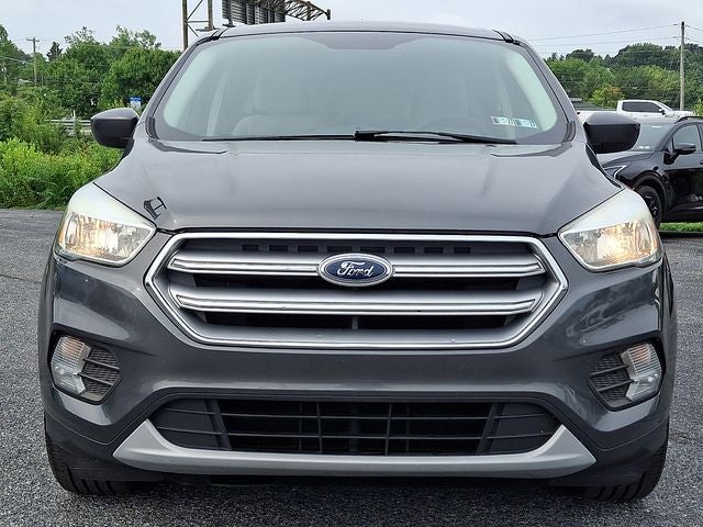 Used 2017 Ford Escape SE with VIN 1FMCU9GD1HUA84215 for sale in Harrisburg, PA