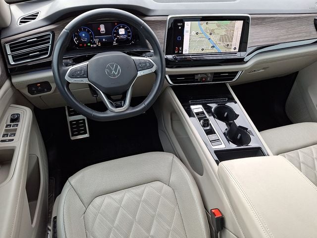 2024 Volkswagen Atlas 2.0T SEL Premium R-Line