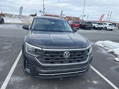 2024 Volkswagen Atlas 2.0T SEL Premium R-Line