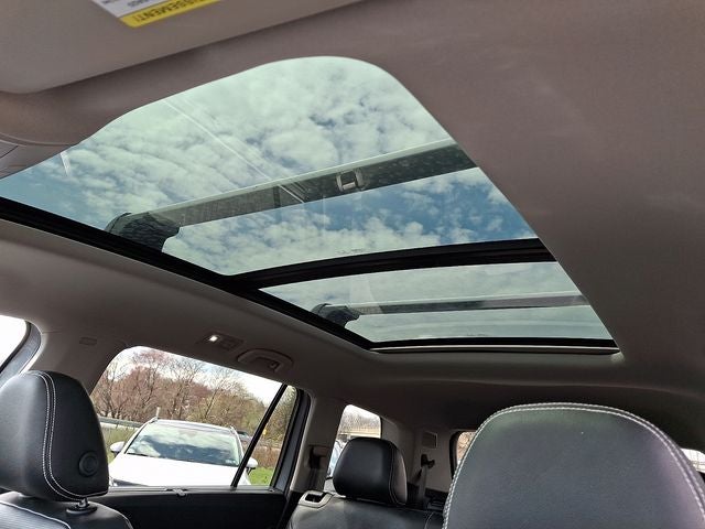 2021 Volkswagen Atlas 3.6L V6 SEL Premium R-Line