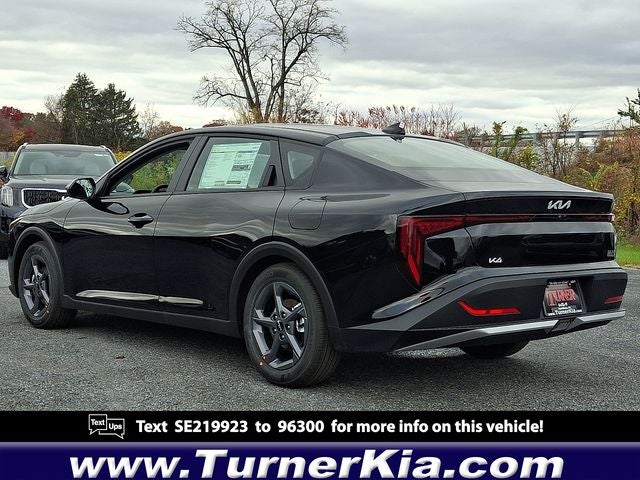 2025 Kia K4 LXS