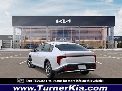 2026 Kia K4 LXS