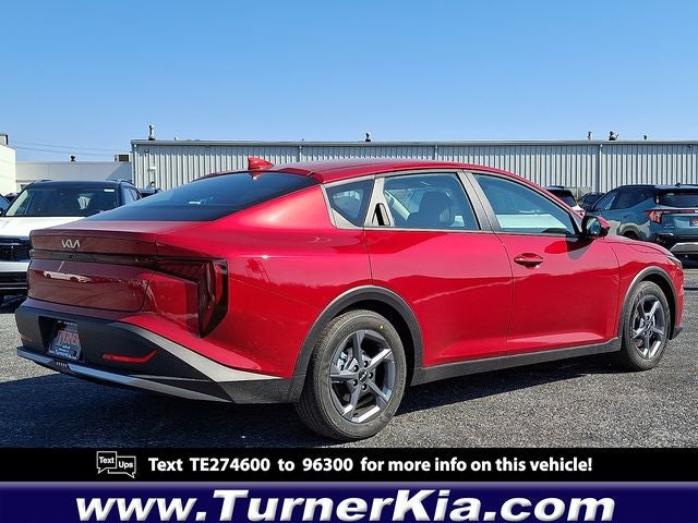 2026 Kia K4 LXS