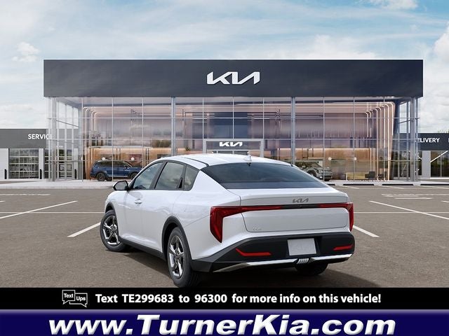2026 Kia K4 LXS