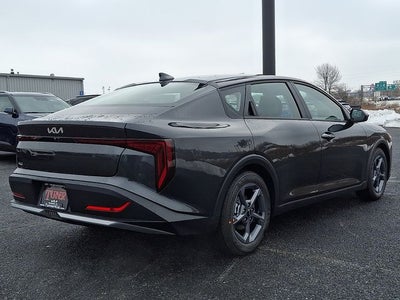 2026 Kia K4 LXS