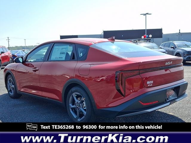 2026 Kia K4 LXS
