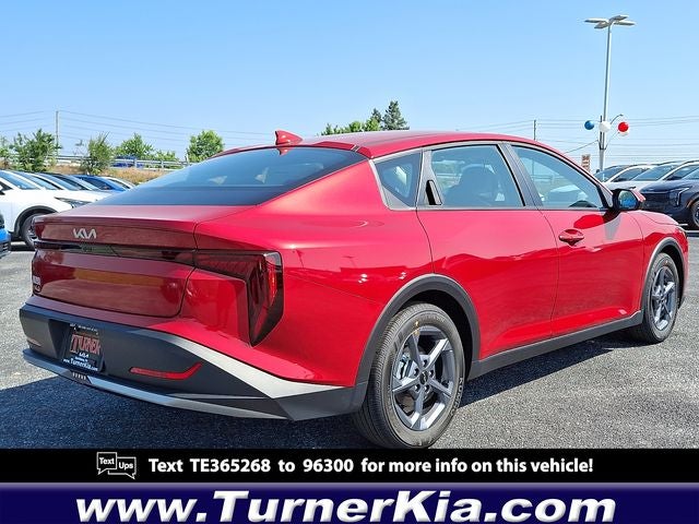 2026 Kia K4 LXS