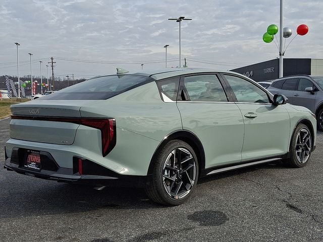 2025 Kia K4 GT-Line
