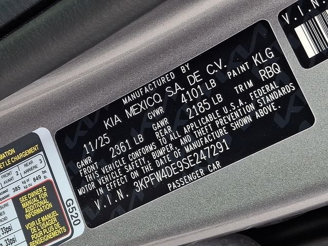 2025 Kia K4 GT-Line