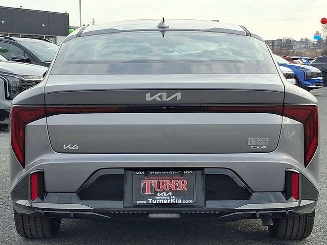 2025 Kia K4 GT-Line