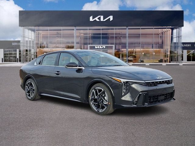 2025 Kia K4 GT-Line