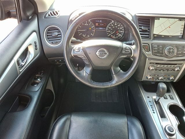 2020 Nissan Pathfinder SL