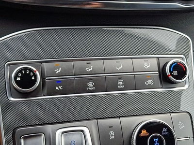 2022 Hyundai Santa Fe SE