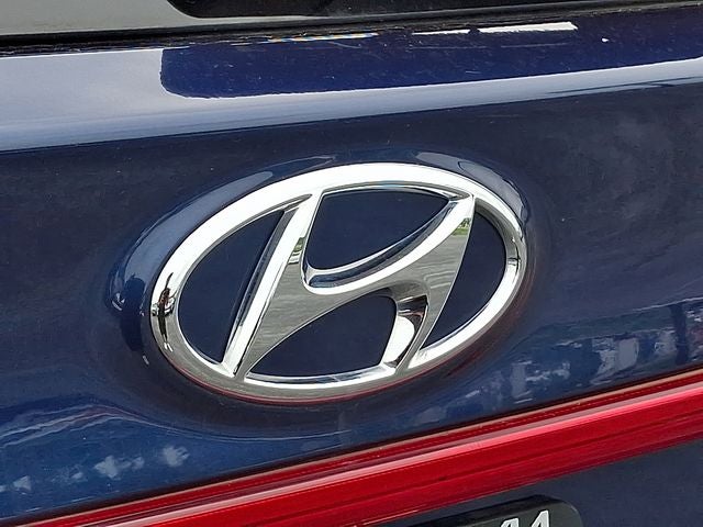 2022 Hyundai Santa Fe SE