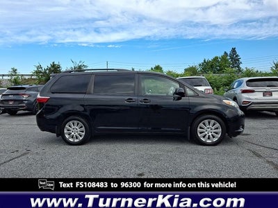 2015 Toyota Sienna LE 7 Passenger