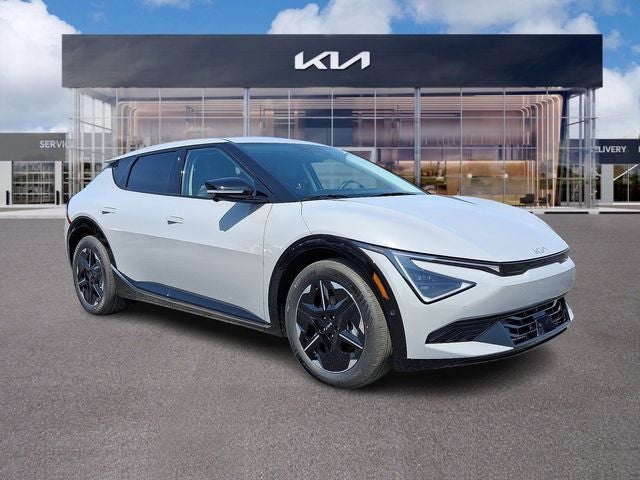2025 Kia EV6 Wind