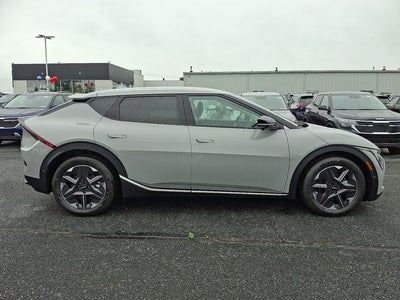 2025 Kia EV6 Light