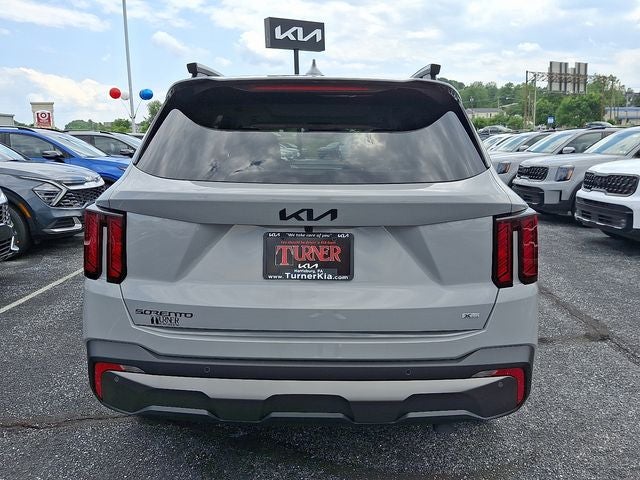 2025 Kia Sorento X-Line EX