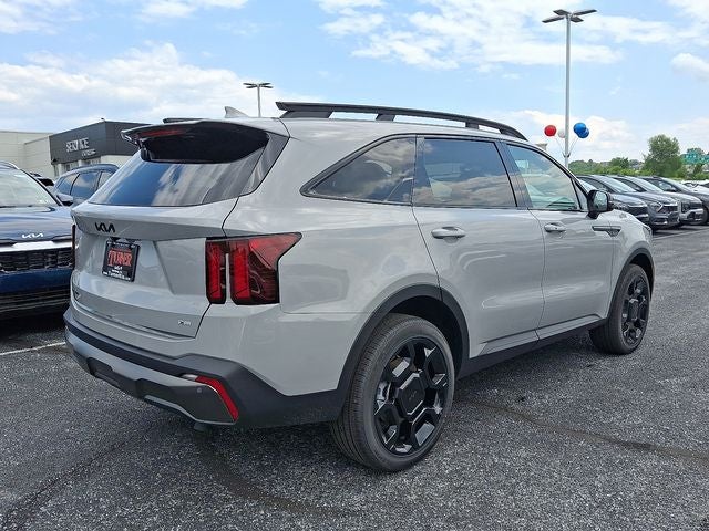 2025 Kia Sorento X-Line EX