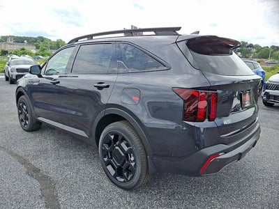 2025 Kia Sorento X-Line EX