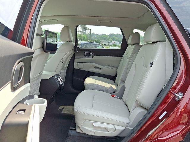 2025 Kia Sorento X-Line EX