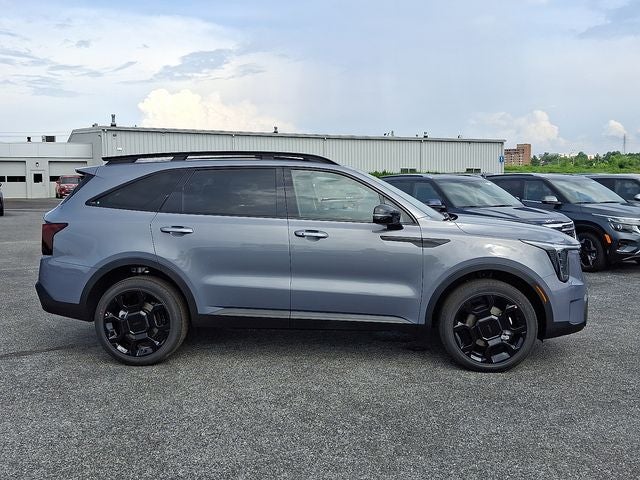 2025 Kia Sorento X-Line EX