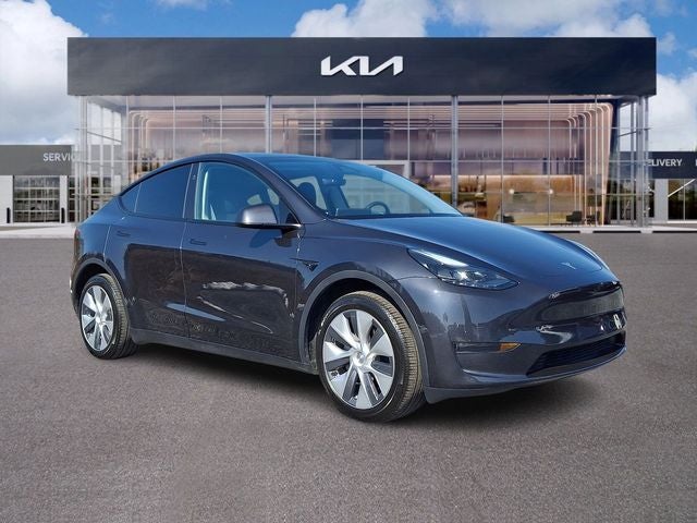 2024 Tesla Model Y Long Range