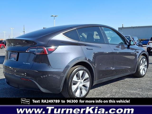 2024 Tesla Model Y Long Range