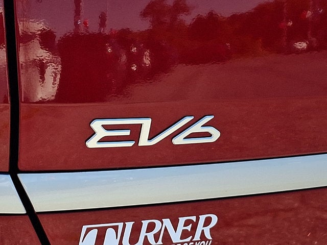 2024 Kia EV6 Light