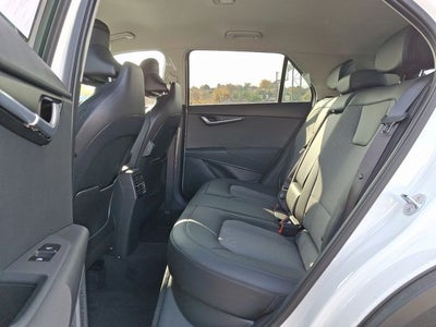 2024 Kia Niro Plug-In Hybrid EX