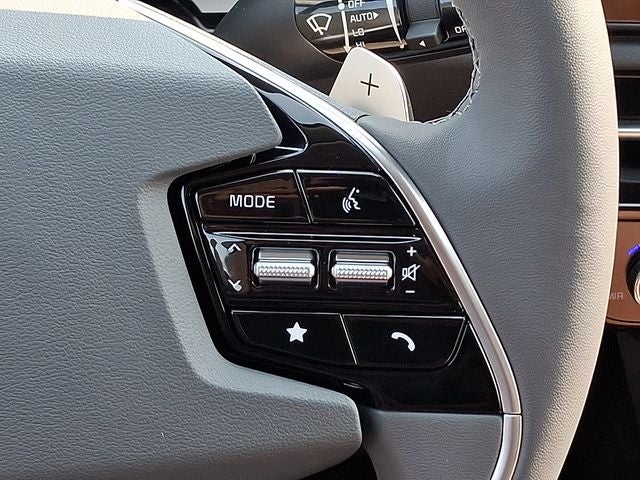 2026 Kia Niro SX
