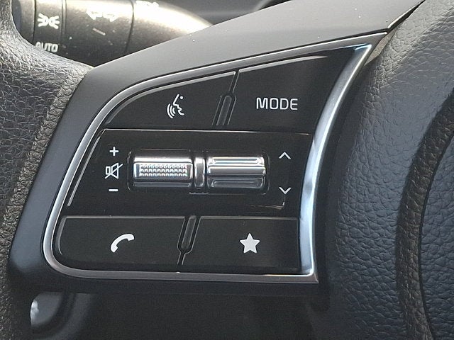 2025 Kia Seltos LX