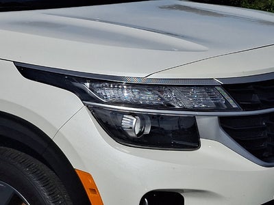 2025 Kia Seltos LX