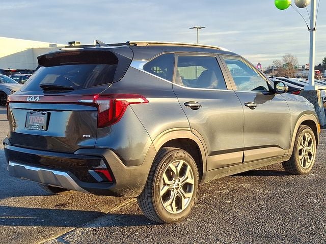 2024 Kia Seltos S