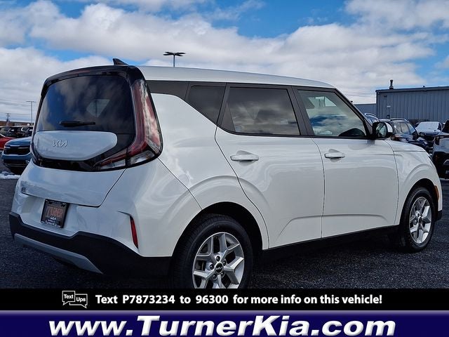 2023 Kia Soul LX