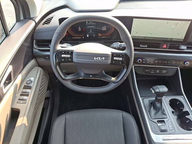 2027 Kia Carnival LXS