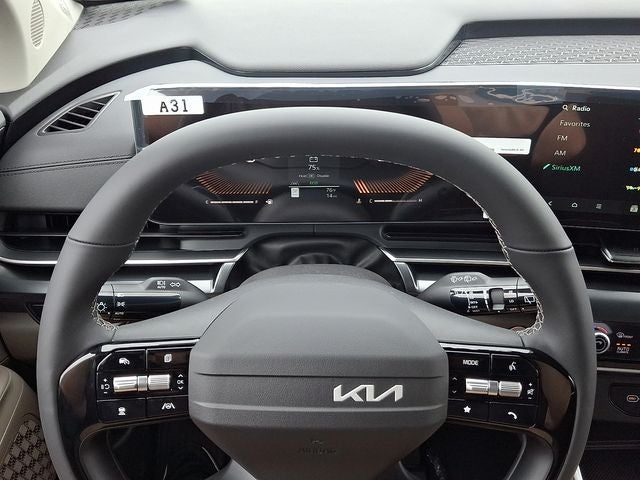 2027 Kia Carnival LXS