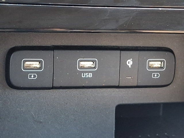 2022 Kia Carnival EX