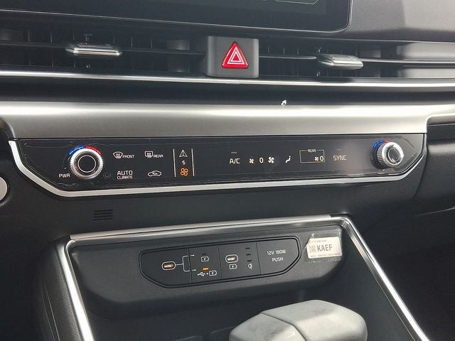 2027 Kia Carnival EX