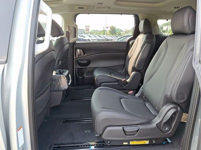 2027 Kia Carnival SX