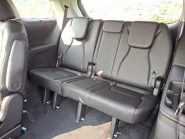 2027 Kia Carnival SX