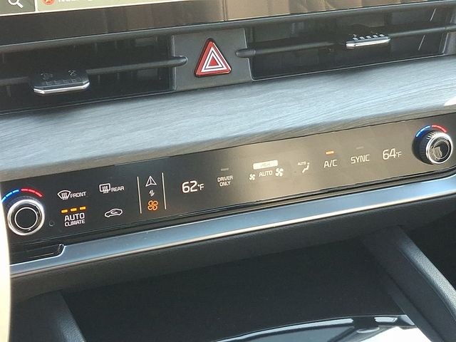 2024 Kia Sportage Plug-In Hybrid X-Line